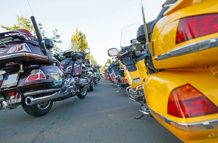 Motorcykler på vej til MC event